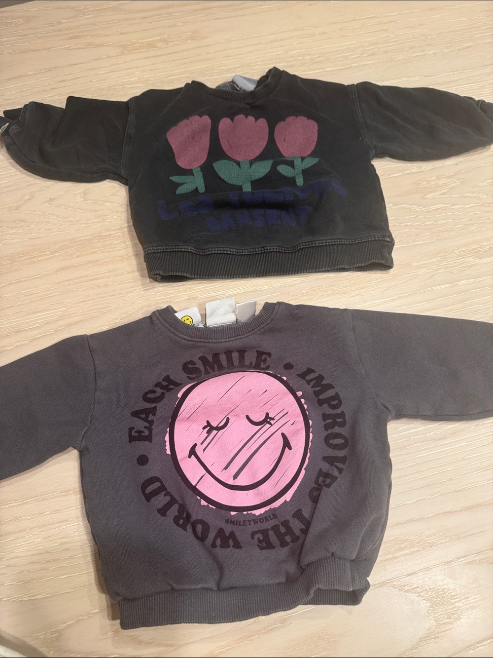 Zara Gray Sweatshirt with Pink Smiley Graphic